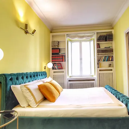 Large And Charming Apartment In Trastevere By Yourhost Rome Exterior photo