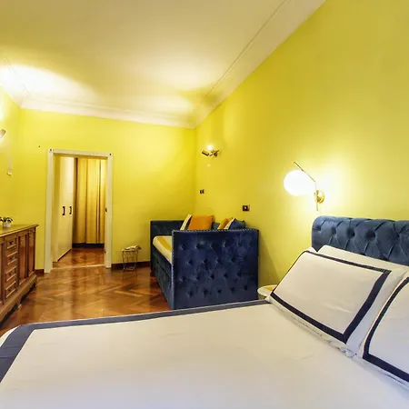 Large And Charming Apartment In Trastevere By Yourhost Rome Exterior photo